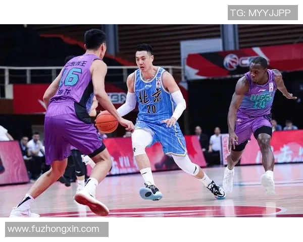 上海篮球队以69分领跑洲际杯积分榜展现强大实力与竞争力 上海篮球队以69分领跑洲际杯积分榜展现强大实力与竞争力