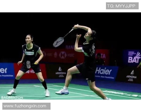 上海羽毛球队配合问题引发热议球员间默契与战术选择成焦点